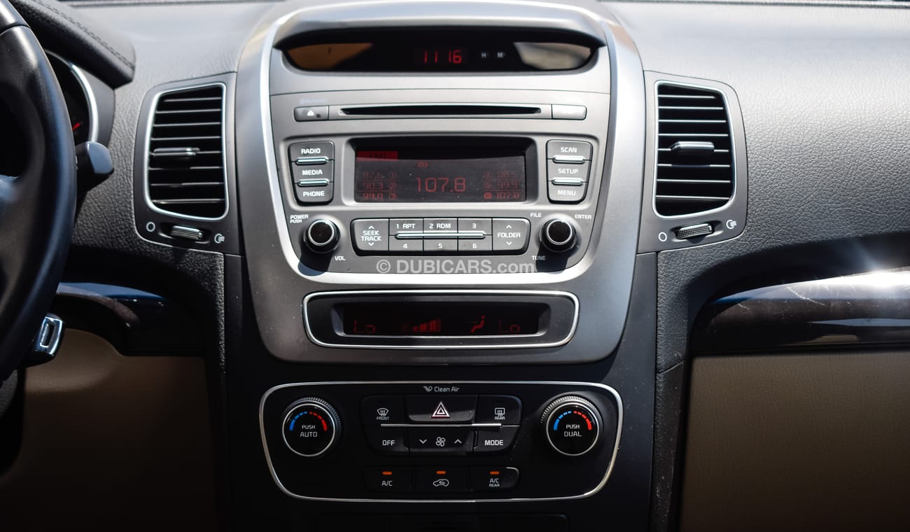 كيا سورينتو كيا سورنتو خليجي بدون حوادث السياره تحت الظمان السعر شامل الظريبه