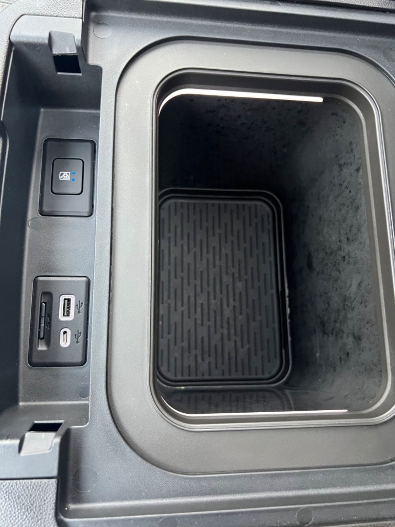 جي أم سي يوكون AT4