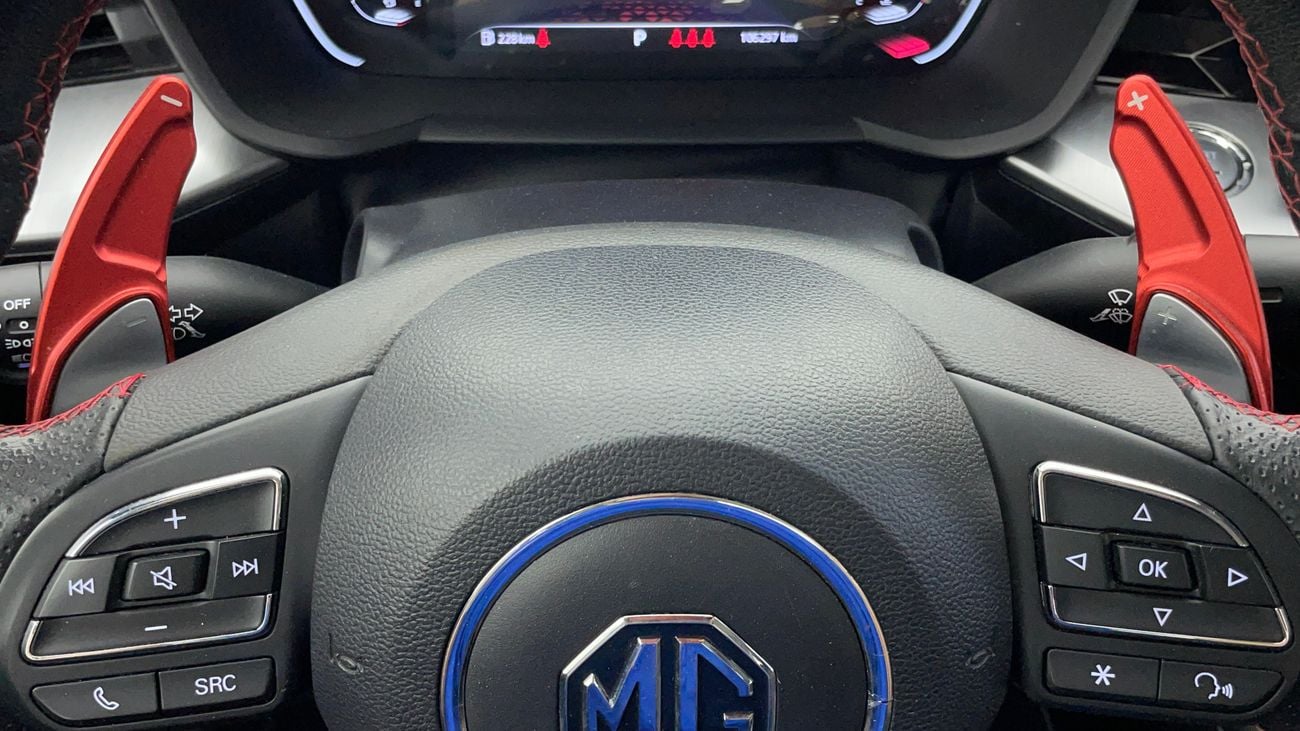 أم جي GT LUXURY كارس24 هي سوق ضخم للسيارات المستعملة موثوق ومضمون ٪كارس24 هي سوق ضخم للسيارات المستعملة موثوق ومضمون