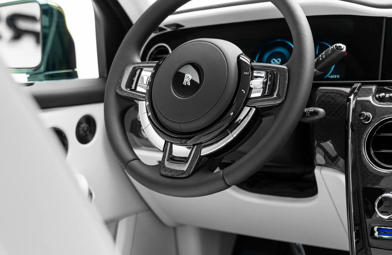 رولز رويس كولينان 6.75 L V-12 twin-turbocharged Engine | Warranty