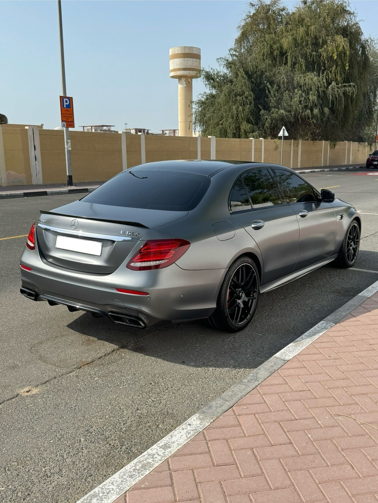 Mercedes Benz E63 AMG