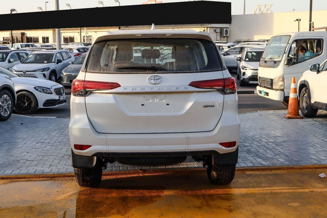 Toyota Fortuner EXR 2.7L (160 HP)  Toyota Fortuner (TGN156) – 2.7L Petrol – SR5 – 4WD – White – 2025 Model