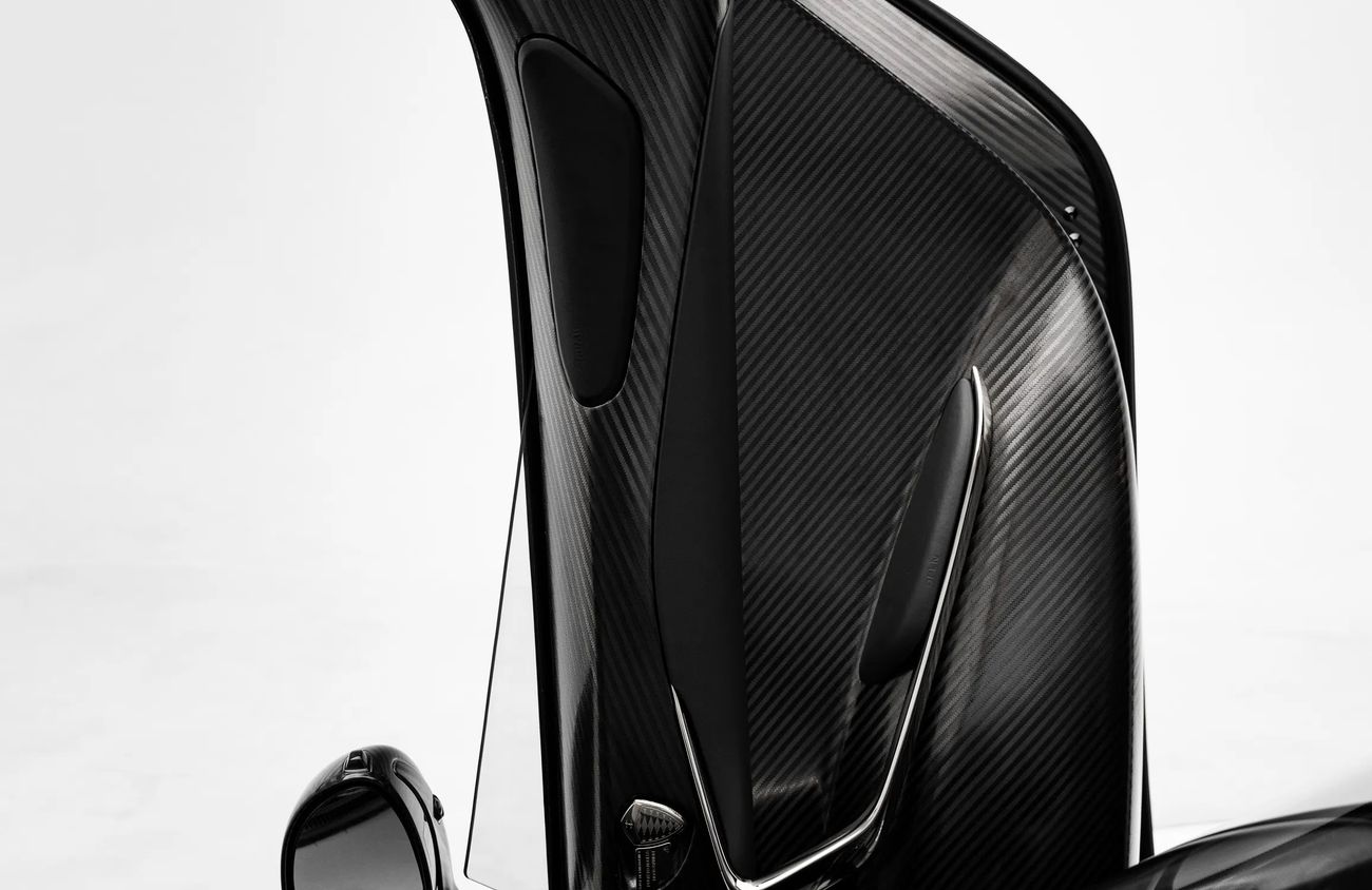 Koenigsegg Jesko 5.0L V8 Twin-Turbocharged Engine | Warranty