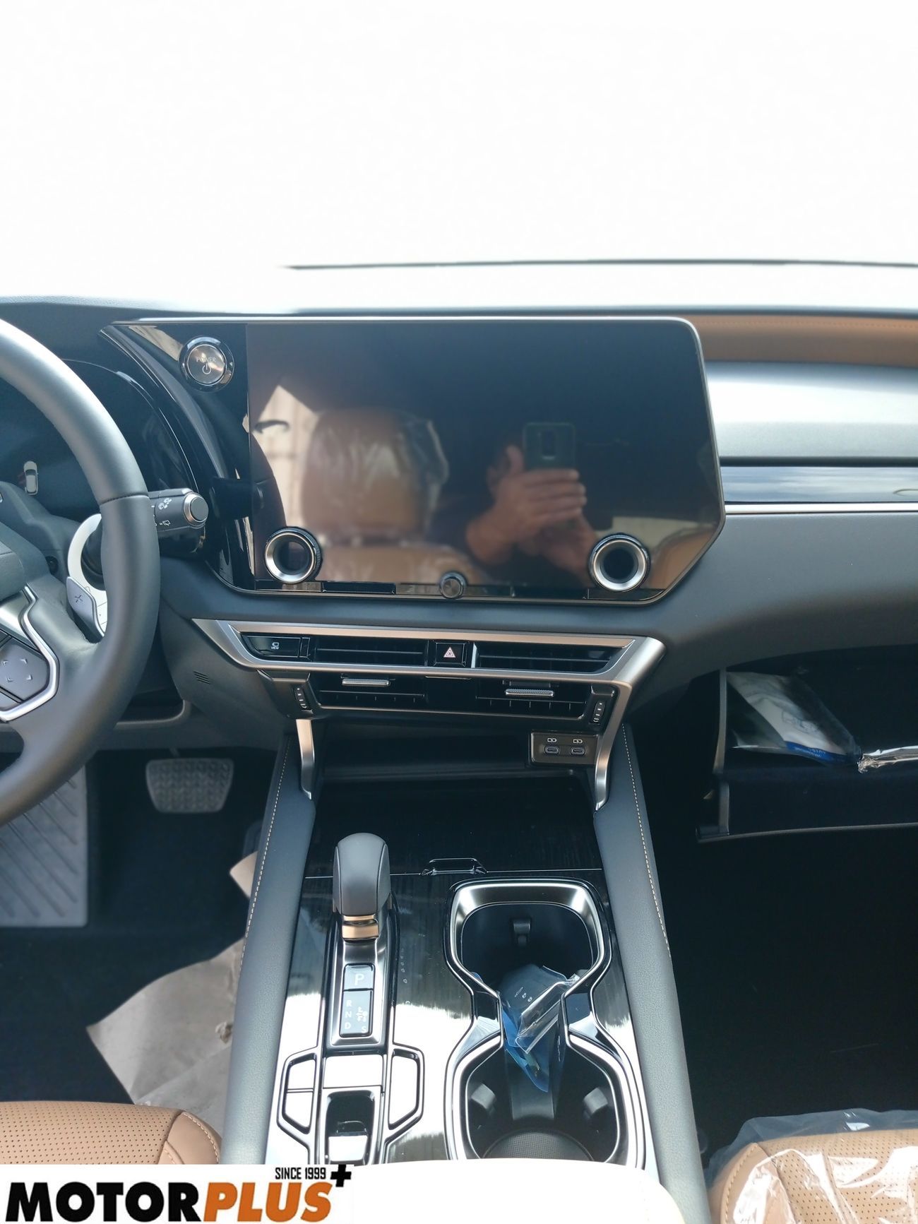 Lexus RX350h 2025 HYBRID F SPORT+ Экран на русском