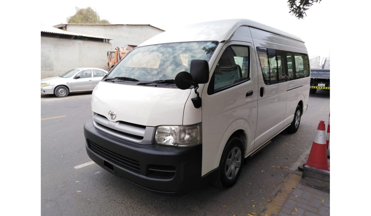 تويوتا هاياس Hiace RIGHT HAND DRIVE (Stock no PM 727 )