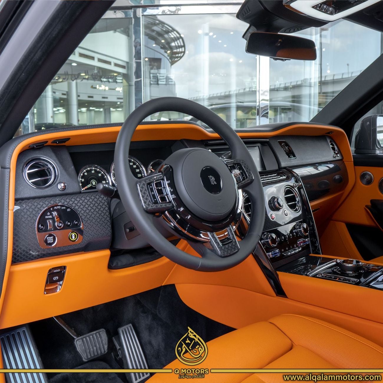 Rolls Royce Cullinan BLACK BADGE