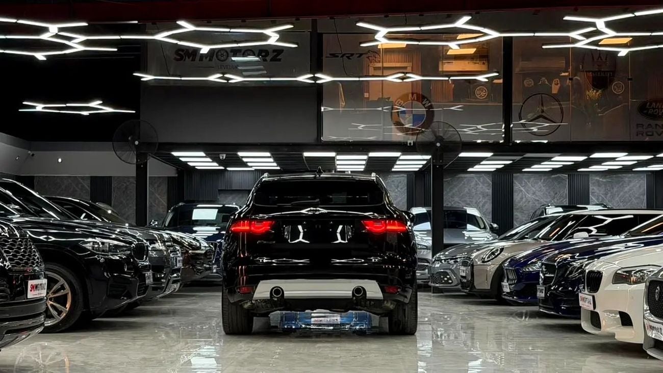 جاكوار F بيس R-Sport 3.0L