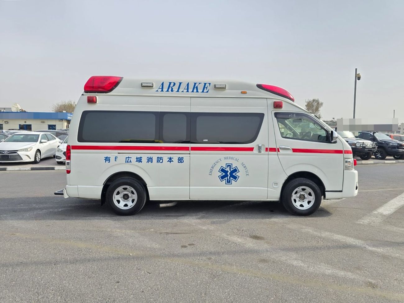 Toyota Hiace TOYOTA HIACE VAN AMBULANCE RHD 2014 MODEL 2.7 L PETROL AUTOMATIC(PM13940)