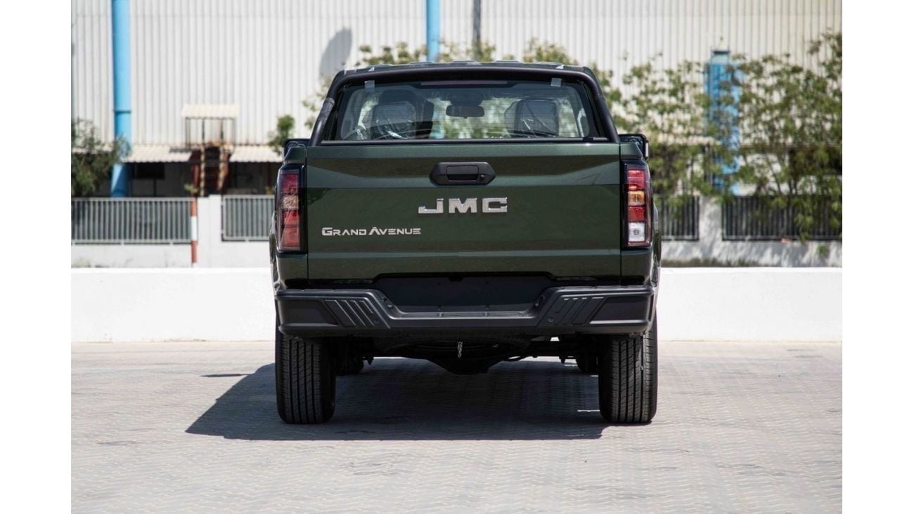 JMC Grand Avenue 2024 JMC Grand Avenue 2.3 DV 4X4 - Mica Green inside Black | Export Only