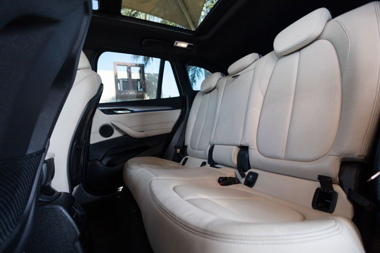 BMW X1 sDrive 20i M Sport 2.0L BMW X1 sDrive20i M-Sport 2021 GCC under Agency Warranty and Service Contract