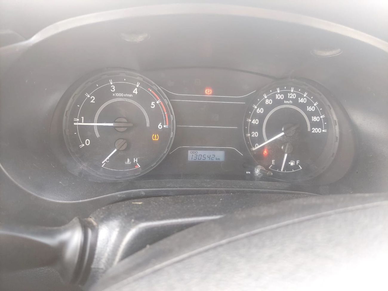 تويوتا هيلوكس DC 2.4L 4WD DIESEL MANUAL TRANSMISSION