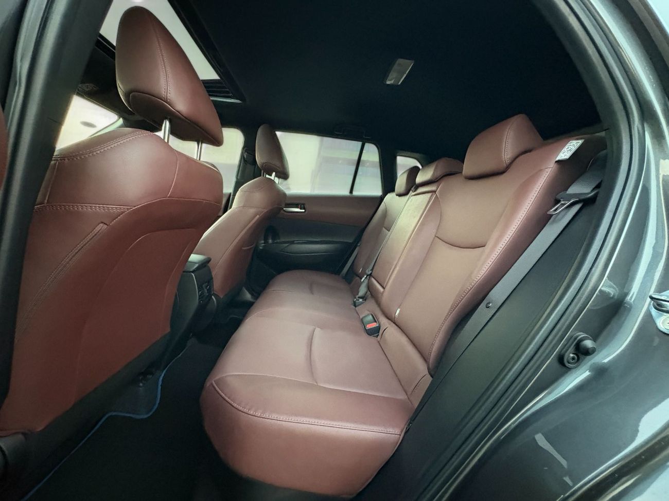 تويوتا كورولا كروس 1.8L XL | 2023 | GCC SPECS | FULL AGENCY SERVICE