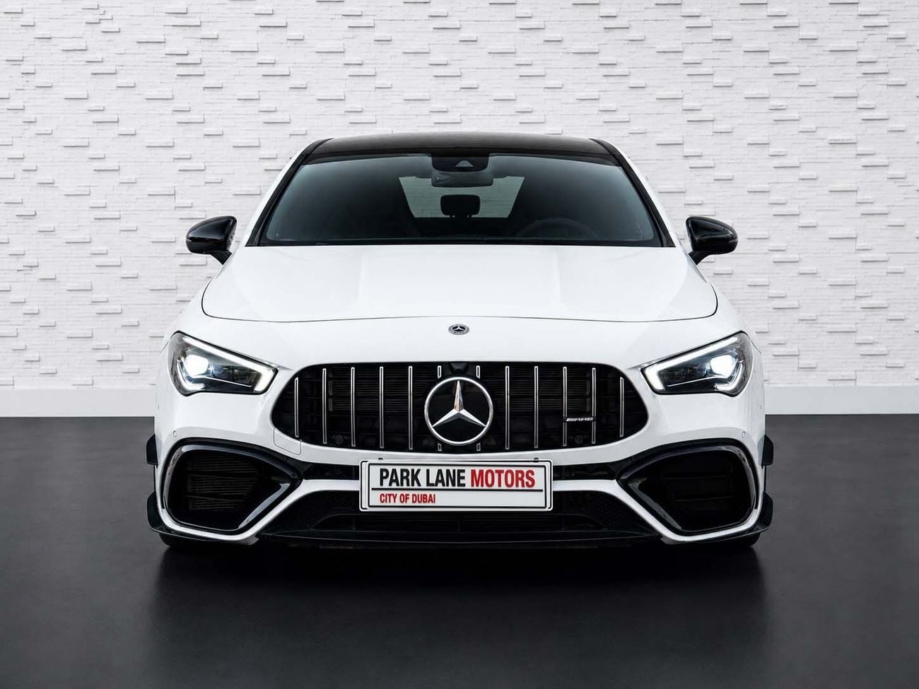 Mercedes Benz CLA 45 AMG STD