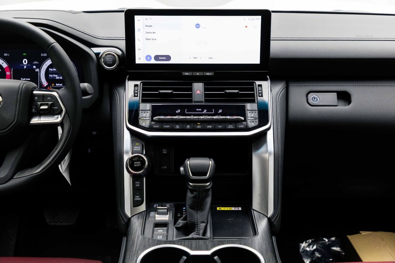 Toyota Land Cruiser VXR 3.3L - Precious White Pearl Inside Black & Dark Red | Export Only