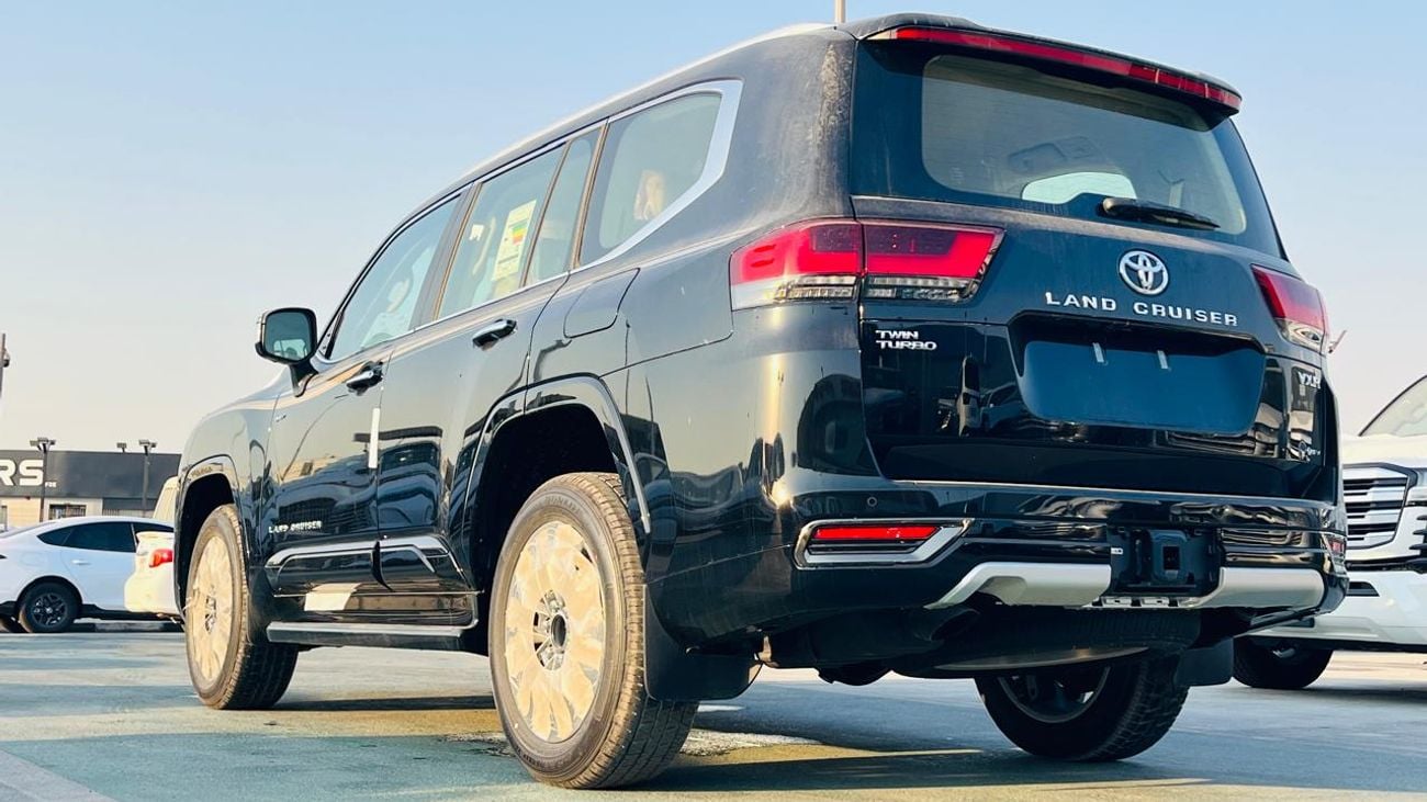 تويوتا لاند كروزر VXR