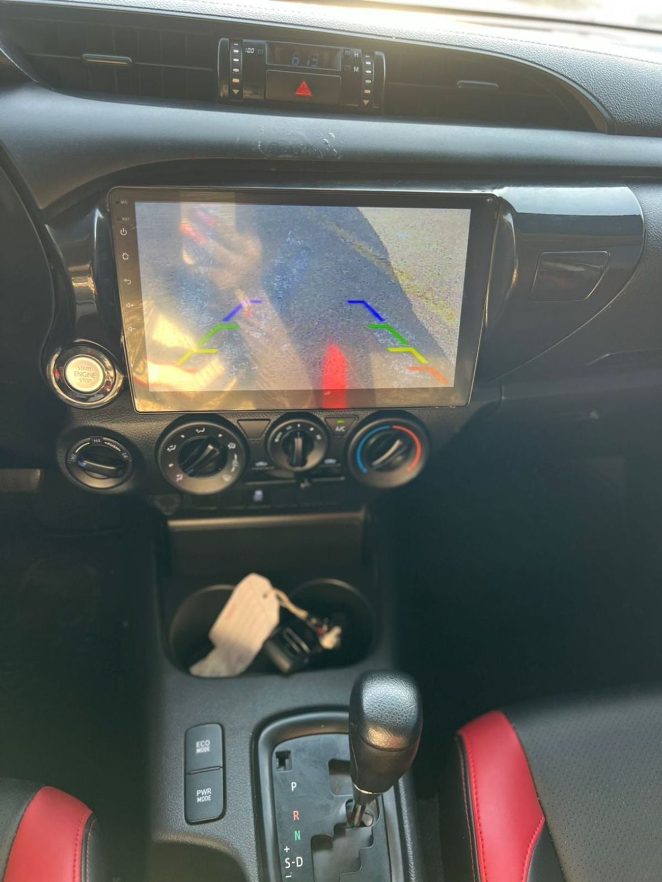 تويوتا هيلوكس GLS 2019 Toyota Hilux Modified - 2.7L V4 GCC- AWD 4x4- Rear Camera - Push start - Patrol -