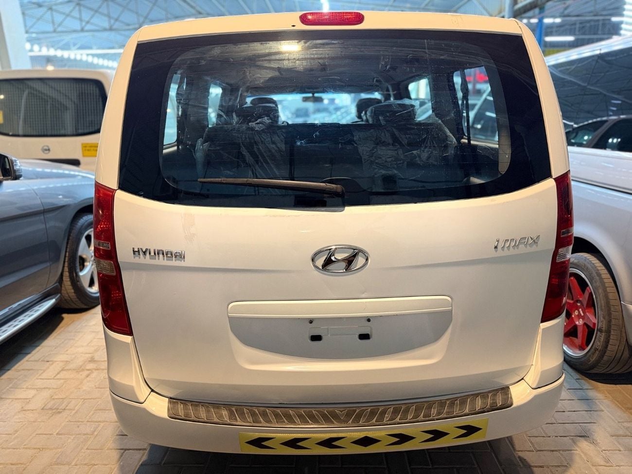 Hyundai H-1 GL