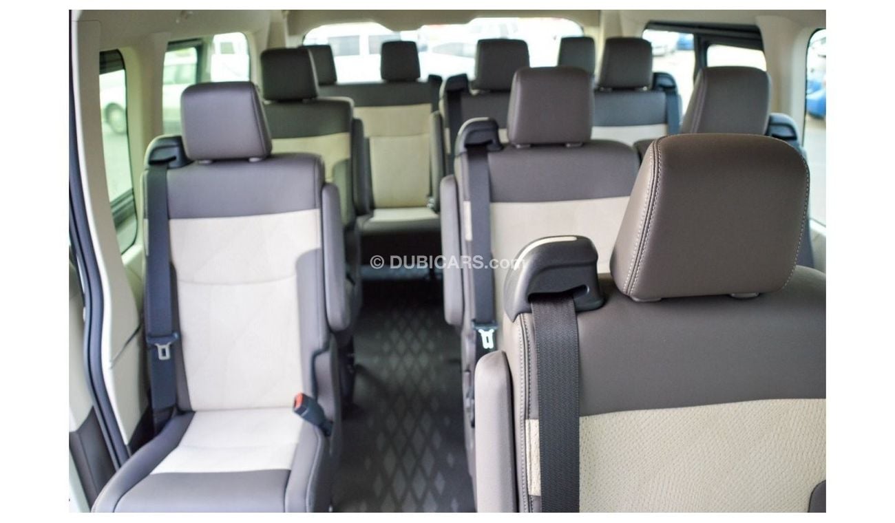Toyota Hiace Van High Roof Van High Roof Van High Roof TOYOTA HIACE GL 2.8L DIESEL 2022