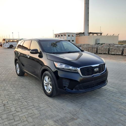 كيا سورينتو متوسط المواصفات