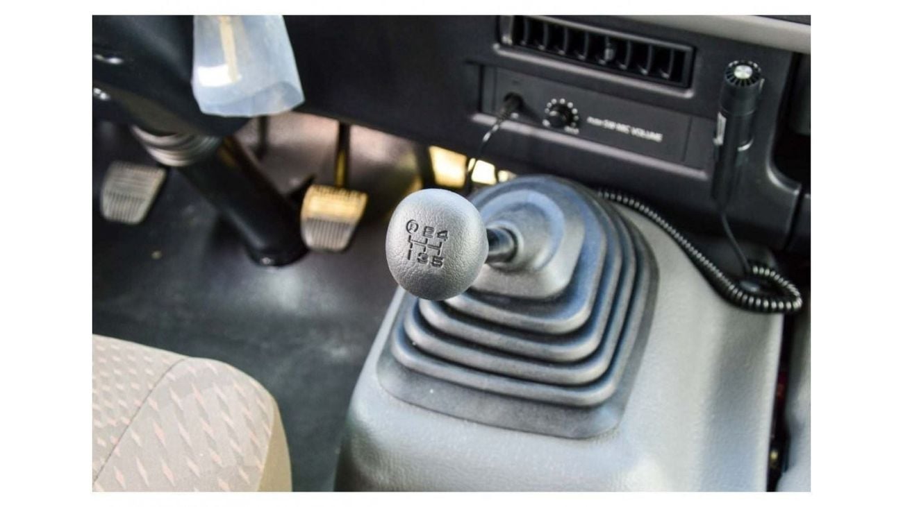 Toyota Coaster Toyota coaster dsl Mt 30 seater 4.2 model 2022