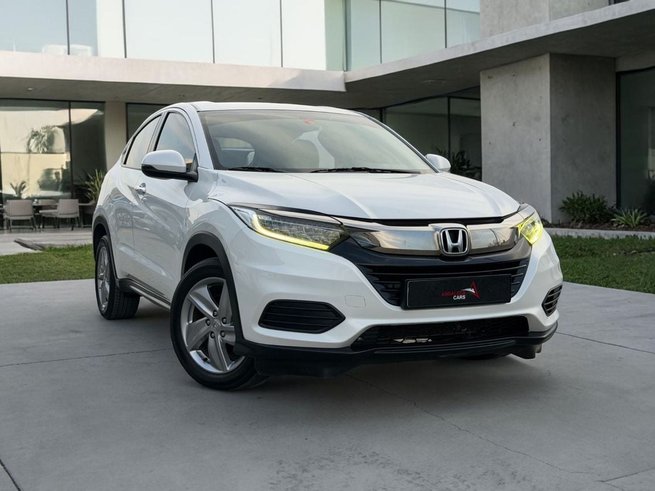 هوندا HRV AED 640 P.M | 0% DOWN PAYMENT | HONDA HR-V | 1.8L I4 | 2020 | GCC SPECS