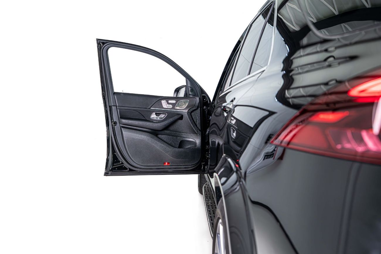 Mercedes-Benz GLE 450 AMG AMG Body Styling-Low Mileage-High Specifications-Black On Black