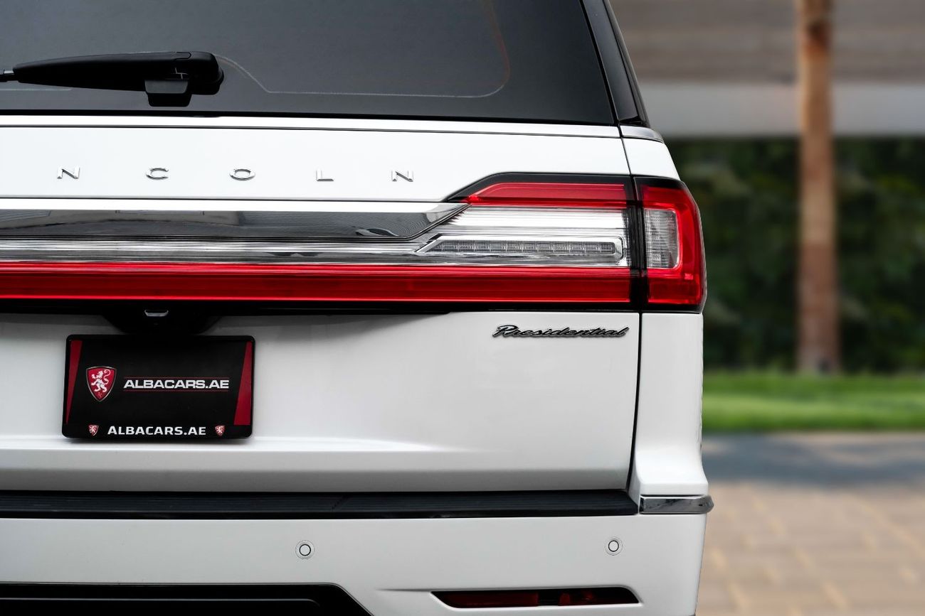 Lincoln Navigator PRESIDENTIAL | STUNNING |  | 4,112 P.M  | 0% Downpayment | STUNNING!