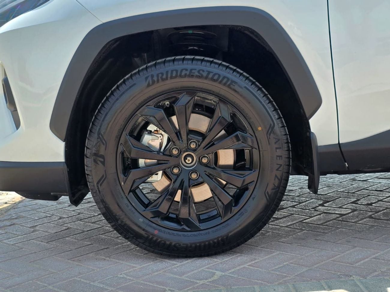 تويوتا راف ٤ LTD HEV TOYOTA RAV4 HYBRID 2.5L AWD FULL-OPTION LIMITED 2025 MODEL