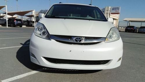 Toyota Sienna Toyota Siena 2006 full option very celen car for sale