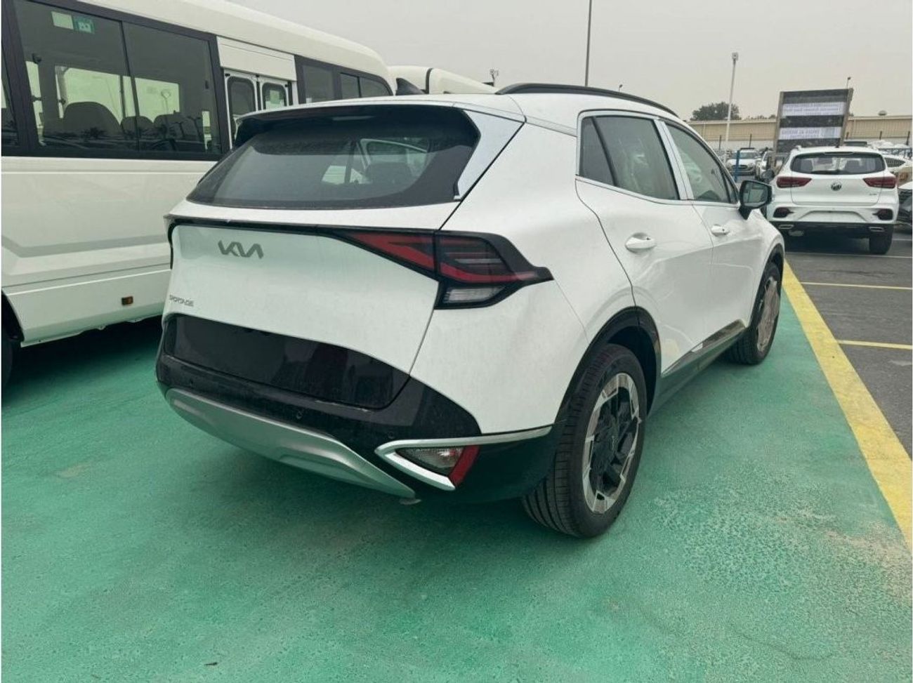 كيا سبورتيج 1.6L TURBO PETROL FULL OPTION 2024 GCC