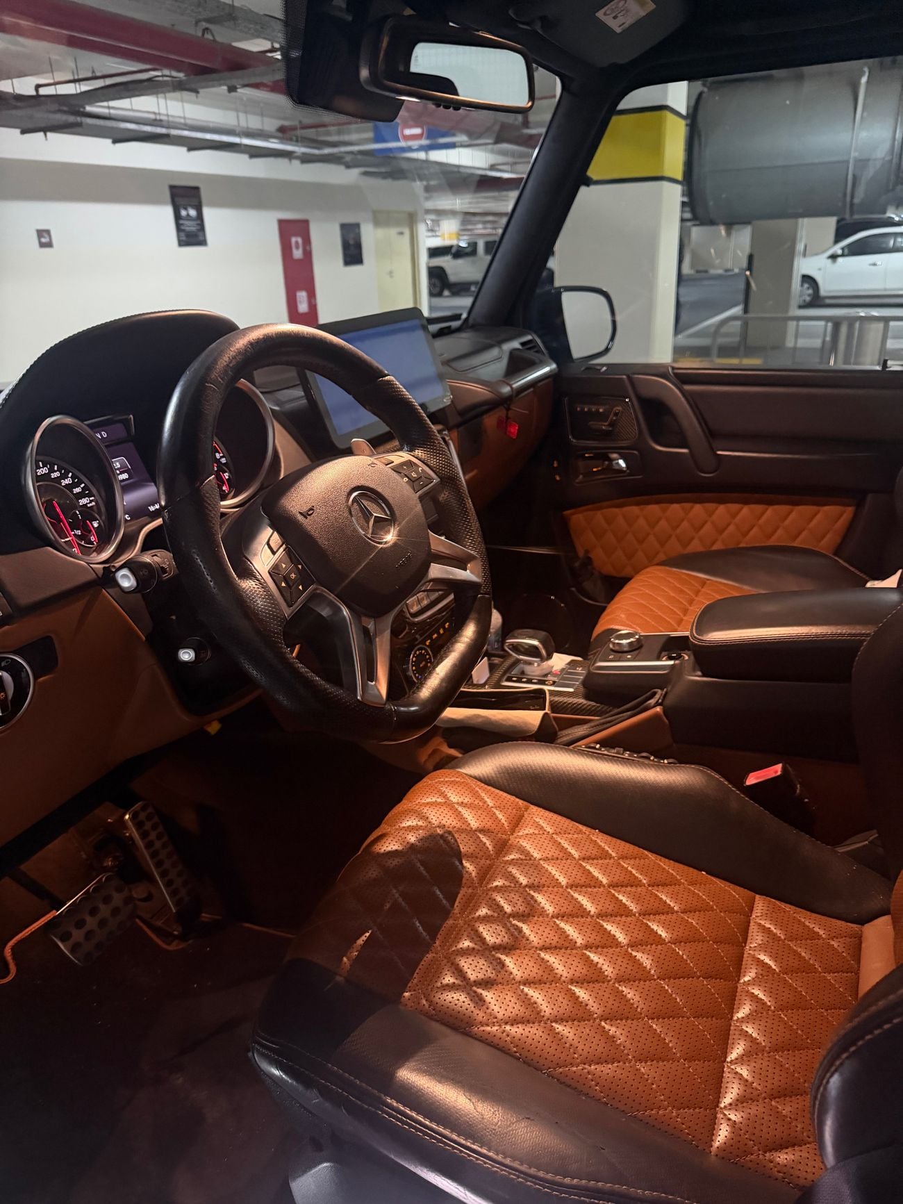 Mercedes Benz G63 AMG STD