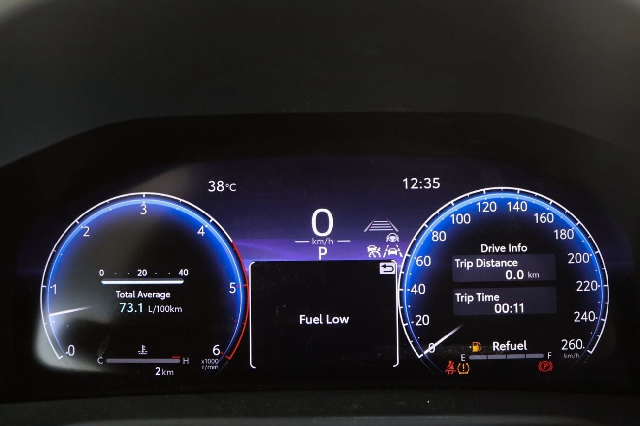 Toyota Land Cruiser GR SPORT 3,3 TWIN TURBO DIESEL**التصدير فقط خارج الخليج **EXPORT ONLY