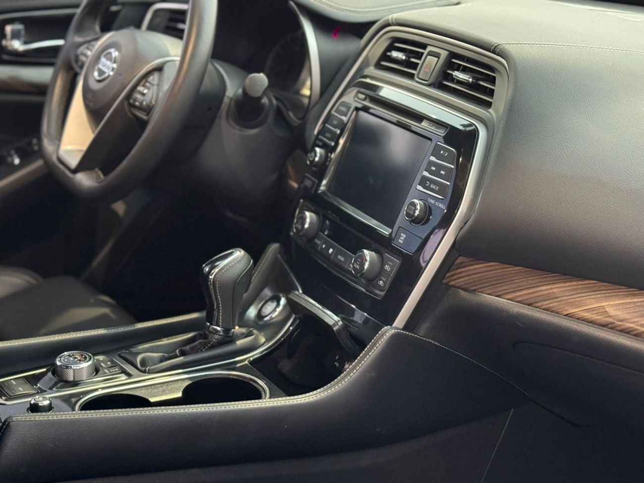 نيسان ماكسيما Full Option Platinum 2016