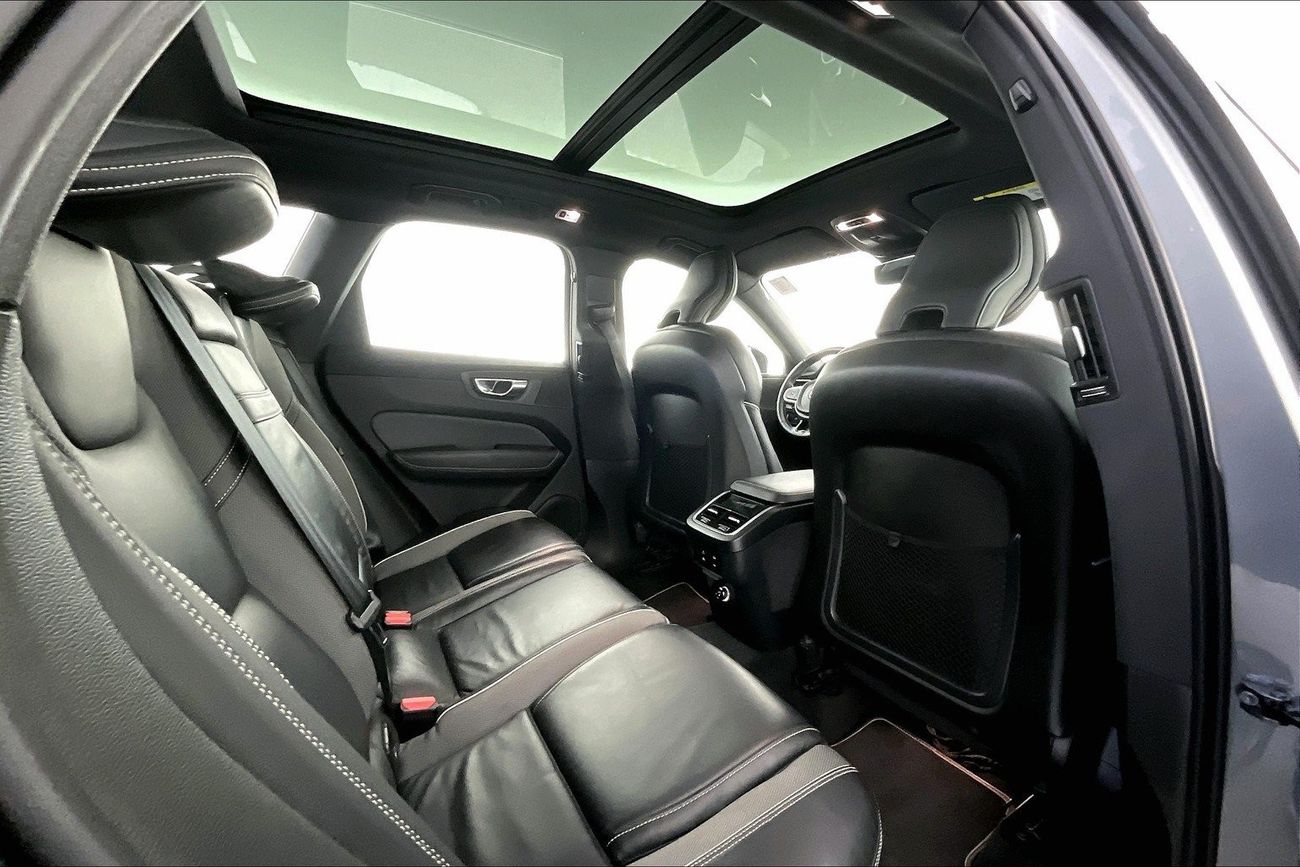 كاديلاك XT6 Premium Luxury | شامل الضمان | 0 ﺪﻔﻋﺓ ﺃﻮﻟﻯ