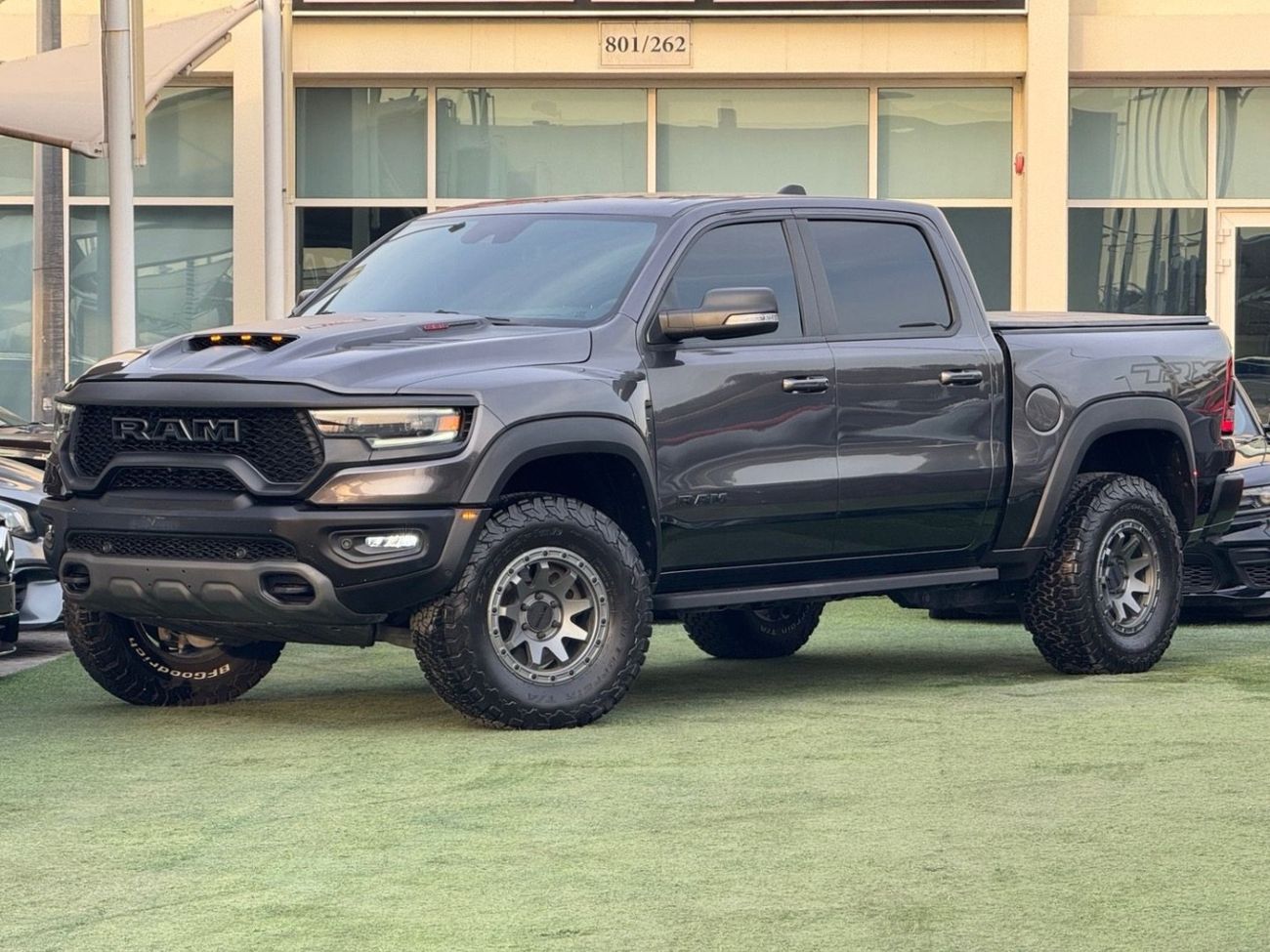 دودج رام فان DODGE RAM TRX  6.2 L supercharged
