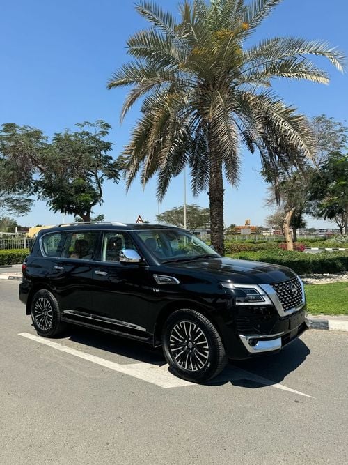 Nissan Patrol Platinum LE V8