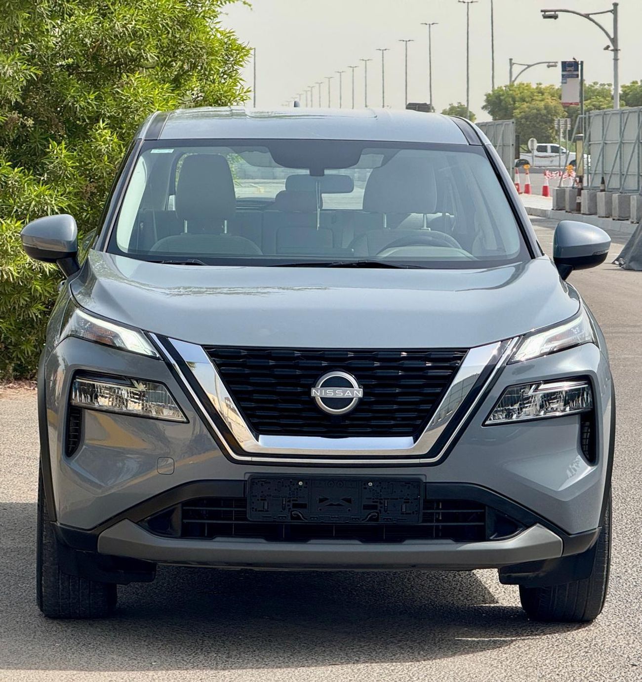 Nissan XTrail S 2.5L (169 HP) FWD (5 Seater) 2023 2.5L GCC (1240/-MONTHLY)