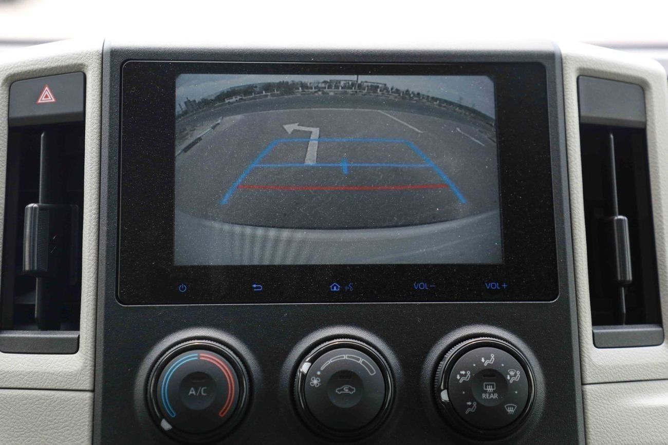 تويوتا هاياس 2025 Toyota Hiace Commuter 13Str 3.5L - White Inside Grey | Export Only