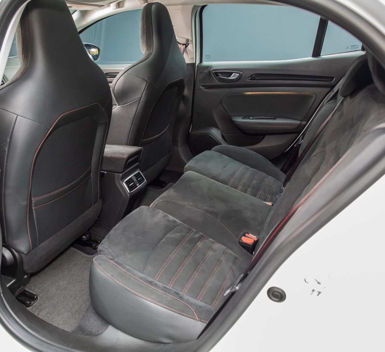 رينو ميجان RS 1.8L 1,895x60 0% DP • 2020 Renault Megane RS Premium 280 BHP • Warranty Available