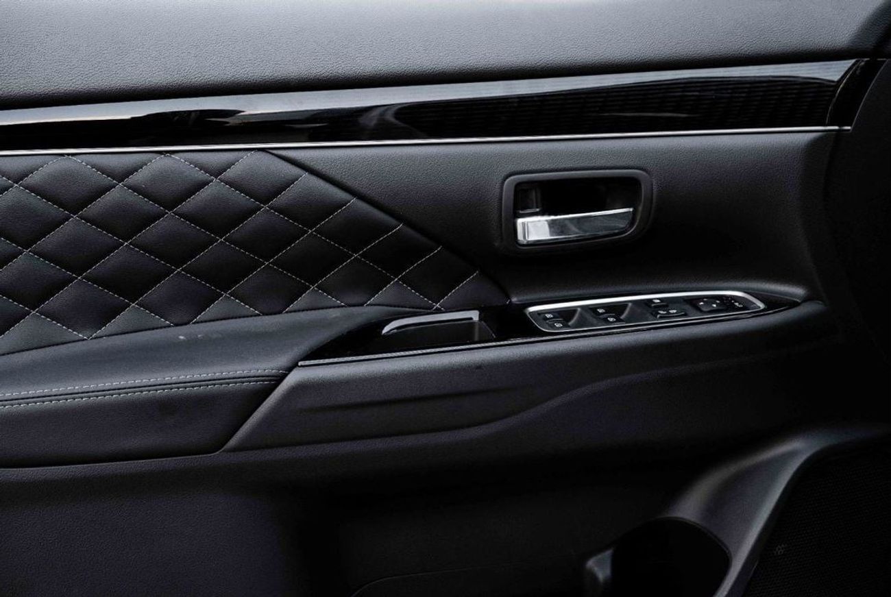 Mitsubishi Outlander Enjoy 5S! | 1,371 P.M  | 0% Downpayment | Fantastic Condition!