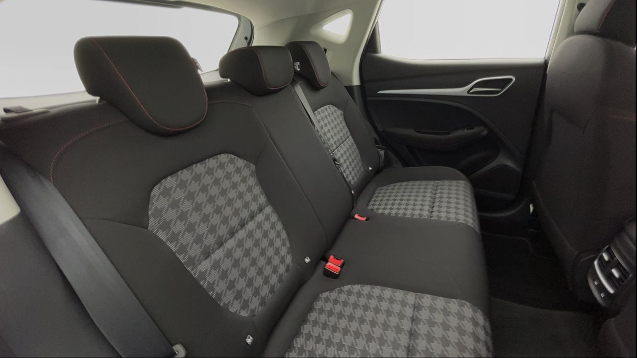 أم جي ZS STD 1.5 | بدون دفعة مقدمة | اختبار القيادة في المنزل