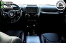 Jeep Wrangler Unlimited Sport 3.6L A/T