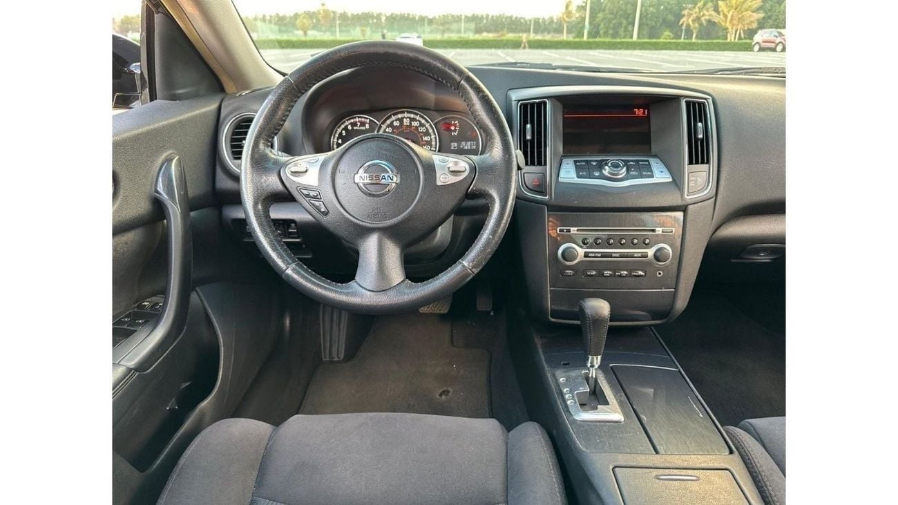 نيسان ماكسيما SE