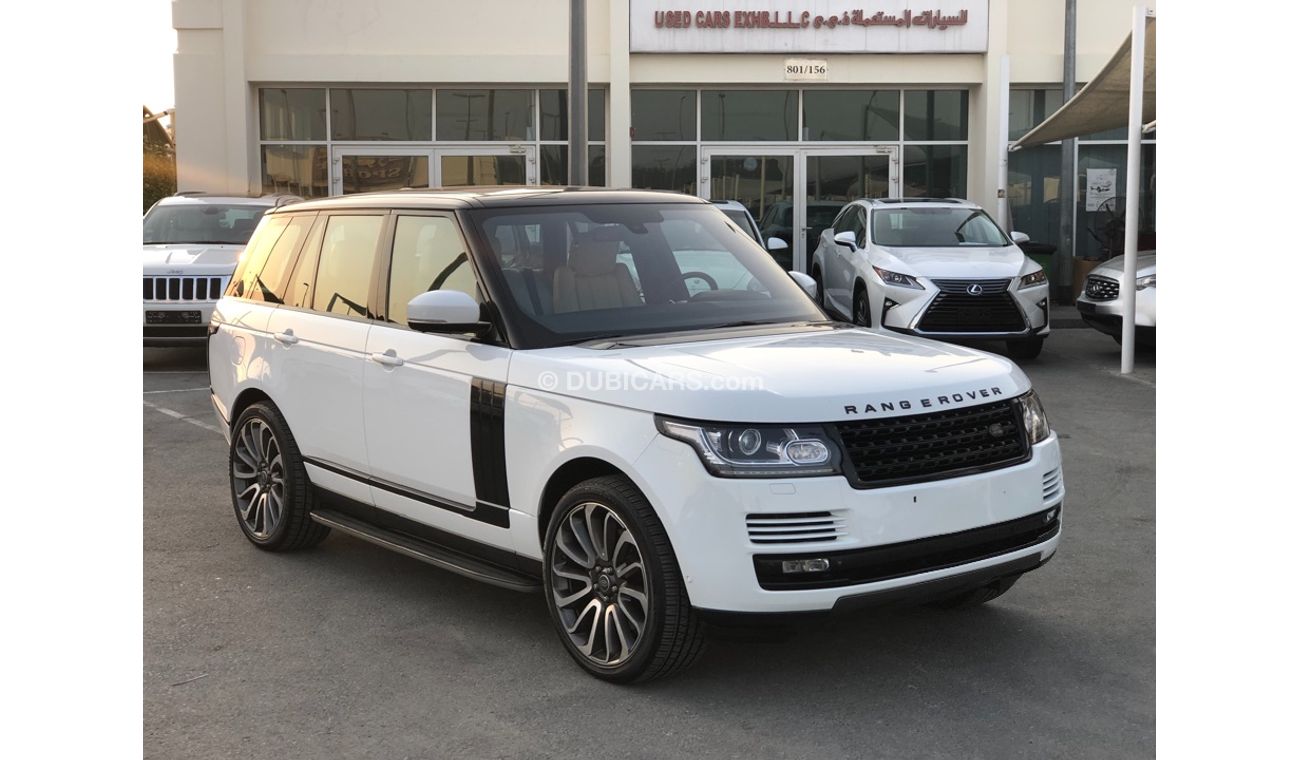Land Rover Range Rover RANG ROVER SPORT SUPER CHARGE MODEL 2013 GCC car perfect condition full option panoramic roof 5 cam