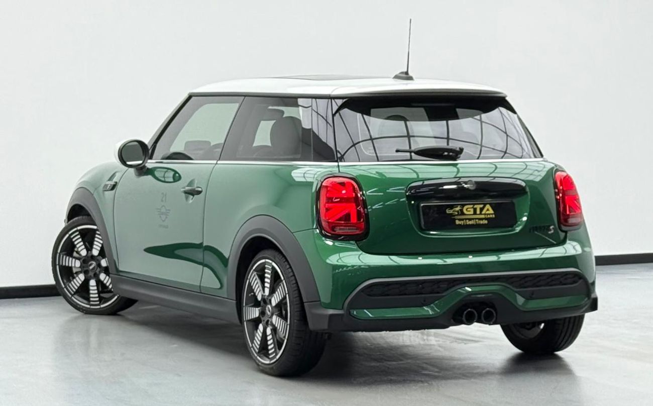 ميني كوبر S 2.0L (4 Seater) 2023 MINI Cooper S, Warranty, 2026 MINI Service Pack, Very Low Km, Fully Loaded, G