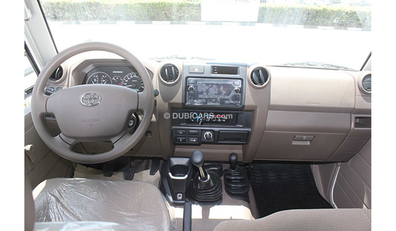 Toyota Land Cruiser Pick Up 4.5L Diesel, Hard Top, M/T MY17