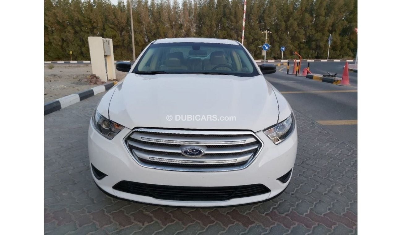 Ford Taurus SEL Very Clean Car