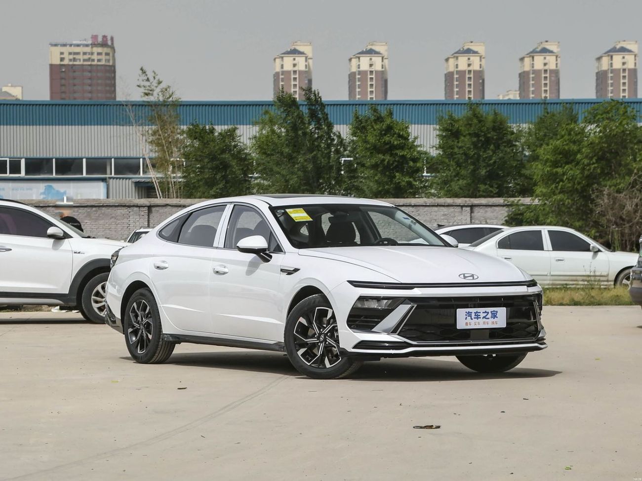 هيونداي سوناتا HYUNDAI SONATA 1.5L TURBO PRO EDITION MODEL 2025