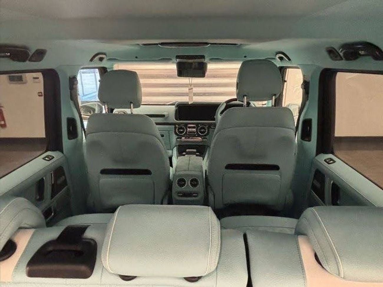 Mercedes Benz Brabus 4.0 G63 V8 BiTurbo MHEV AMG MANUFAKTUR Edition SpdS+9GT 4WD Euro 6 (s/s) 5dr ( EXPORT ONLY) Right Ha