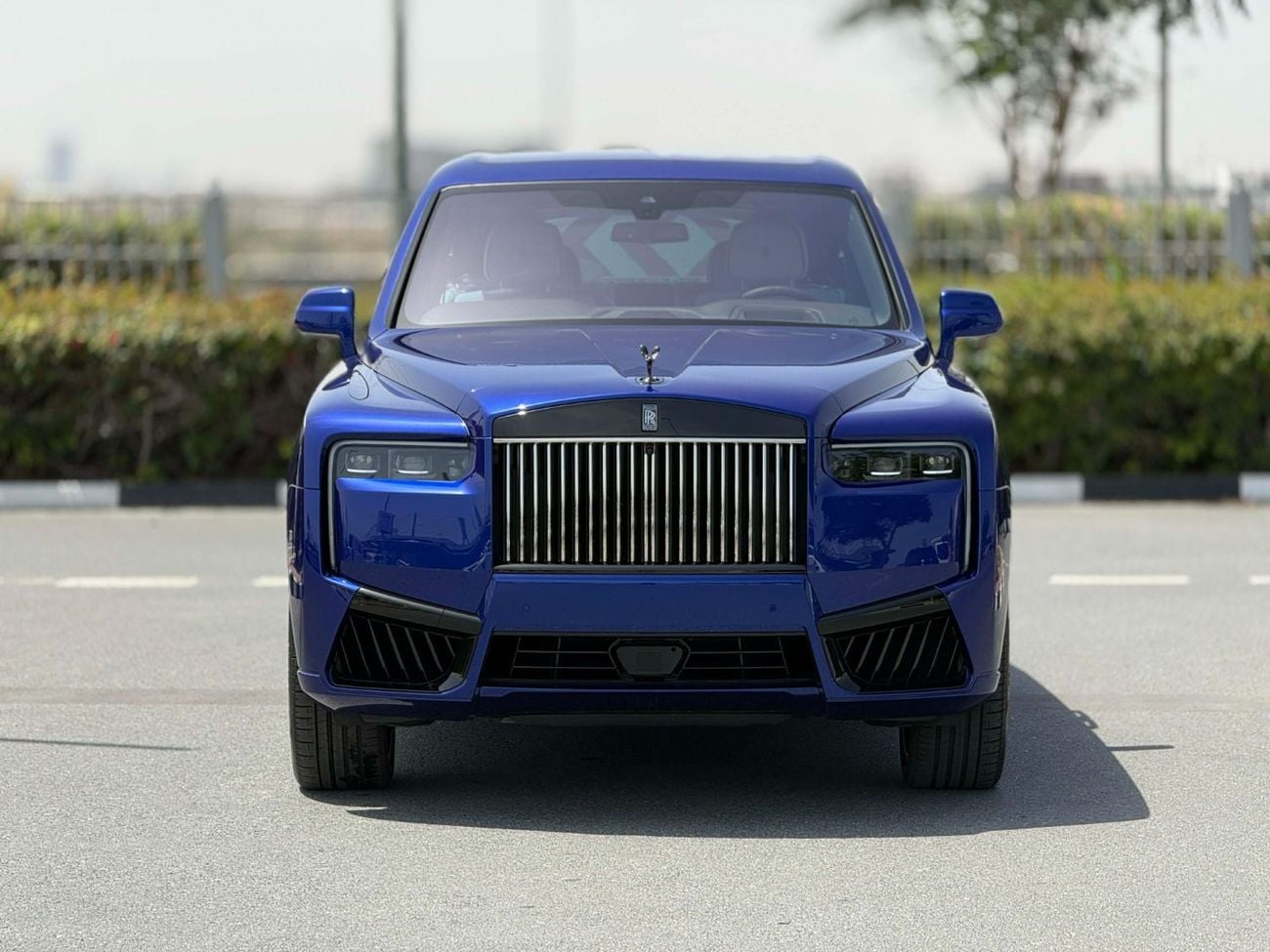 رولز رويس كولينان GCC SPEC NEAT AND CLEAN LESS KILOMETER